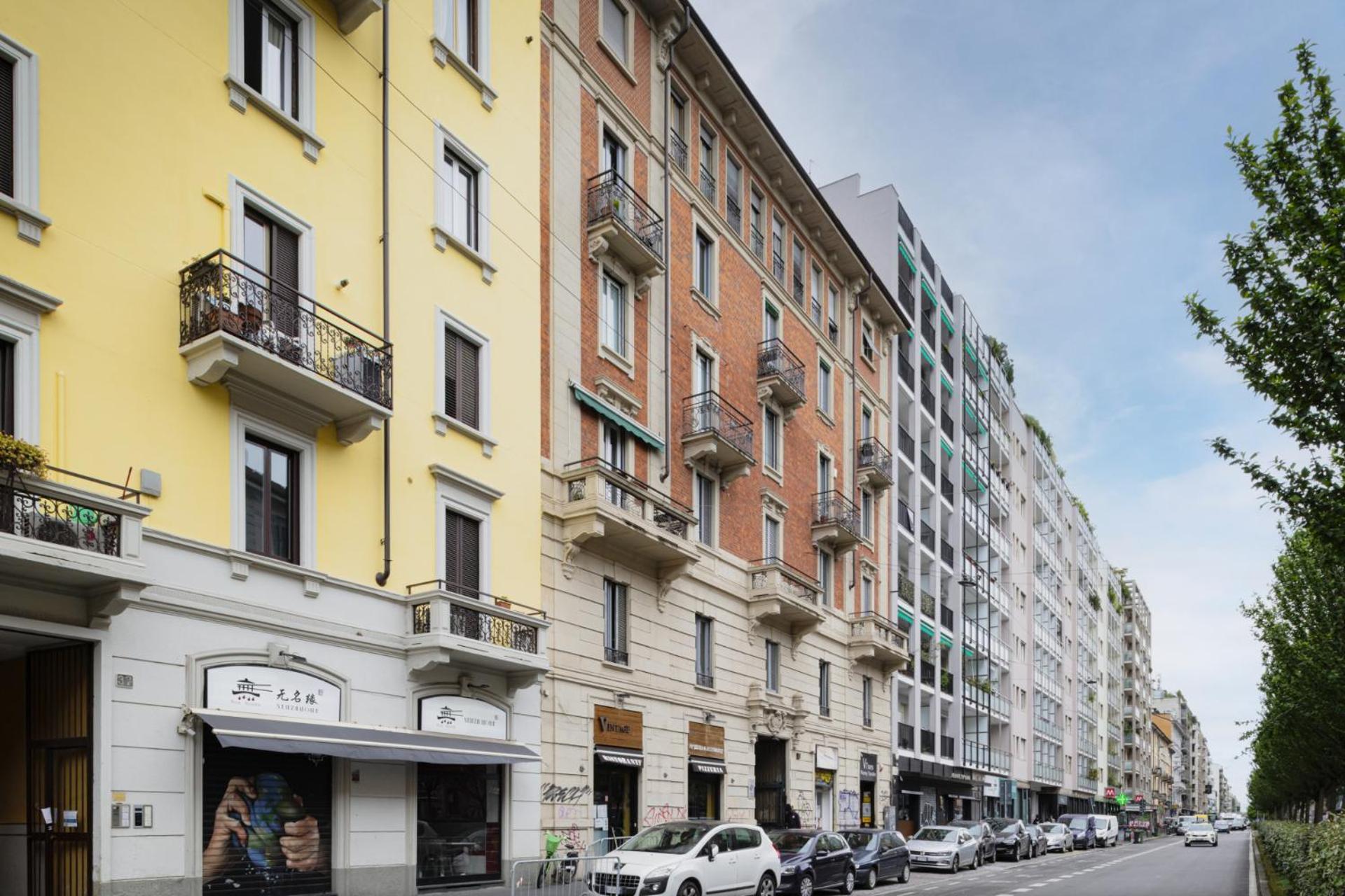 Easylife - Eleganza E Comfort In Loreto Milano